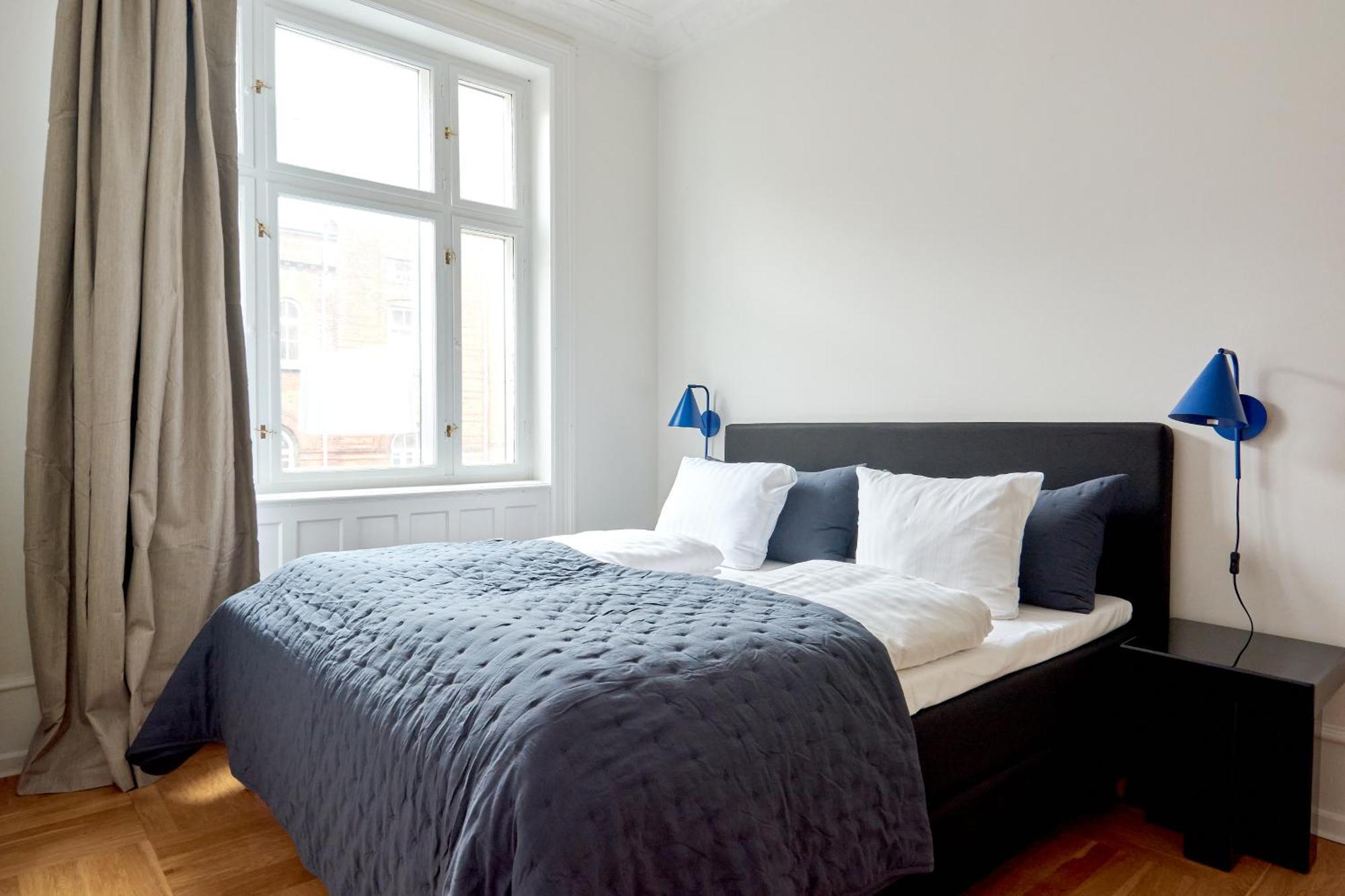 Spacious 3 Bedroom Manor Flat Next To Tivoli Kopenhag Dış mekan fotoğraf